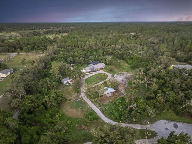 1690 TALLAPOOSA DRIVE, Geneva, FL 32732