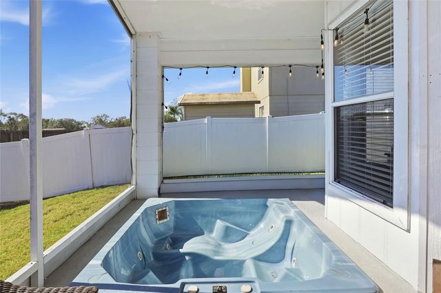 412 EMERALD COVE LOOP, Lakeland, FL 33813