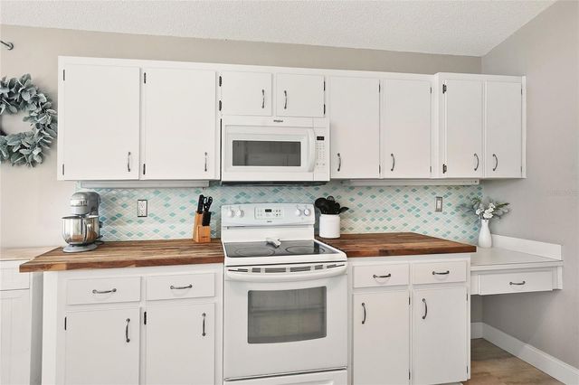 412 EMERALD COVE LOOP, Lakeland, FL 33813