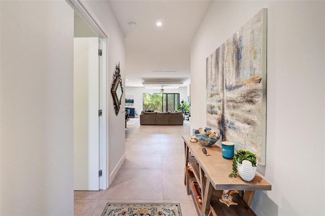 1616 SE 2nd Court, Fort Lauderdale, FL 33301