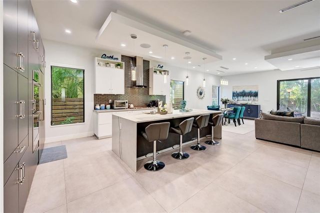 1616 SE 2nd Court, Fort Lauderdale, FL 33301