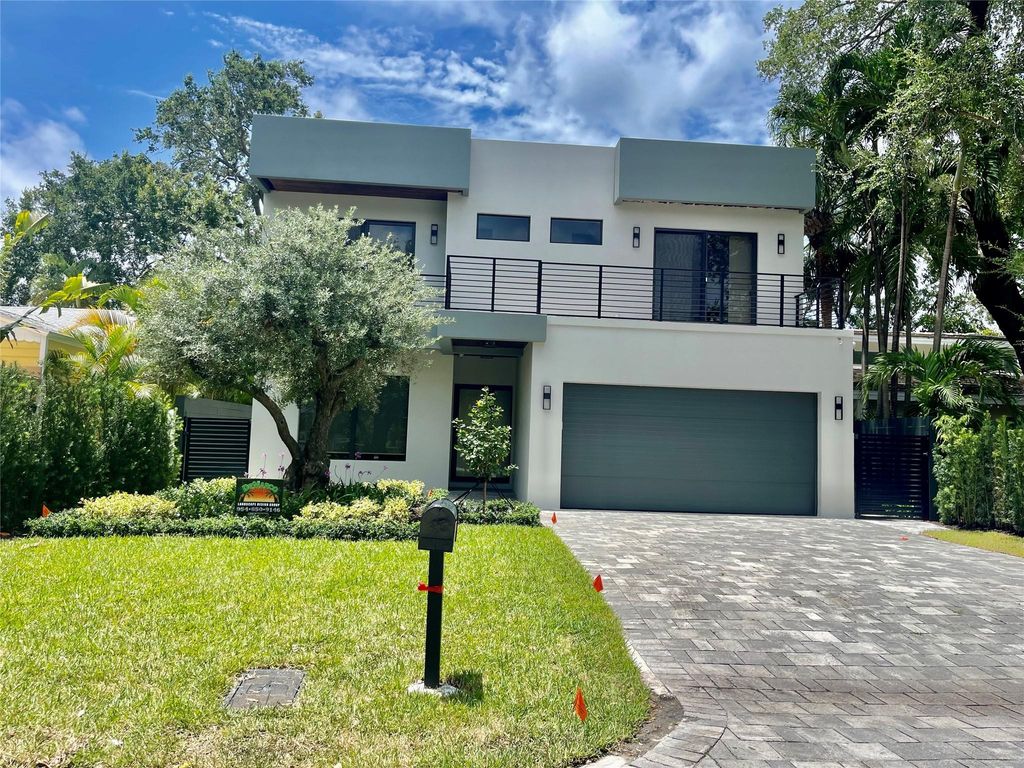 1616 SE 2nd Court, Fort Lauderdale, FL 33301
