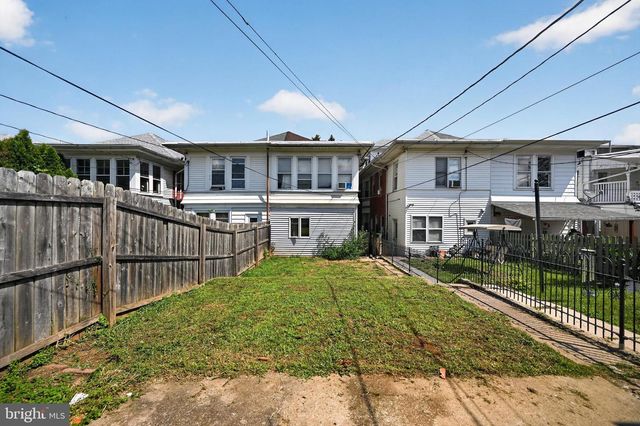 522 FRANKLIN ST, West Reading, PA 19611