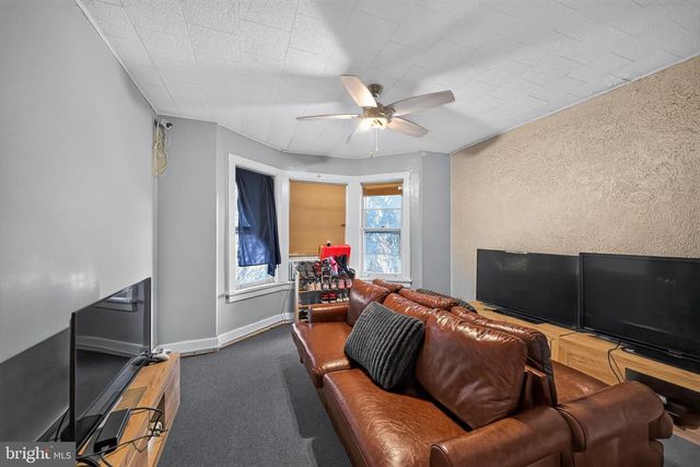 522 FRANKLIN ST, West Reading, PA 19611