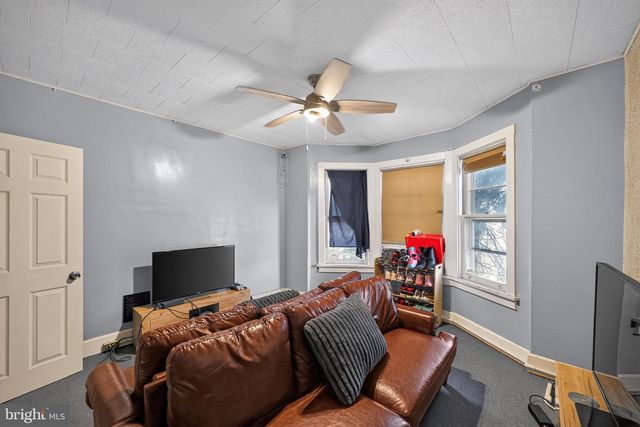 522 FRANKLIN ST, West Reading, PA 19611