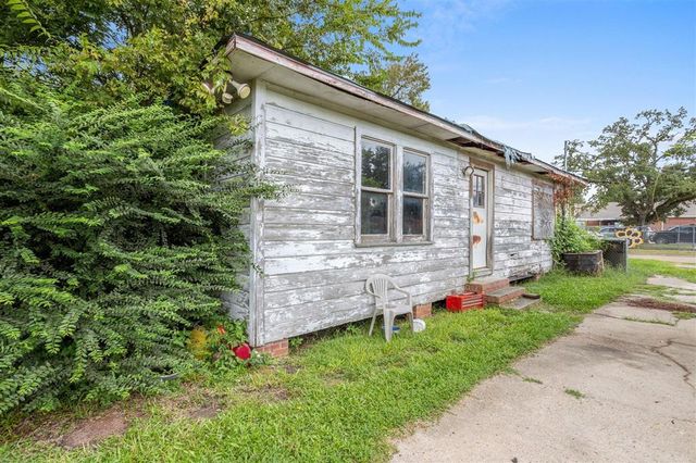 608 Orange Street, Lake Charles, LA 70601