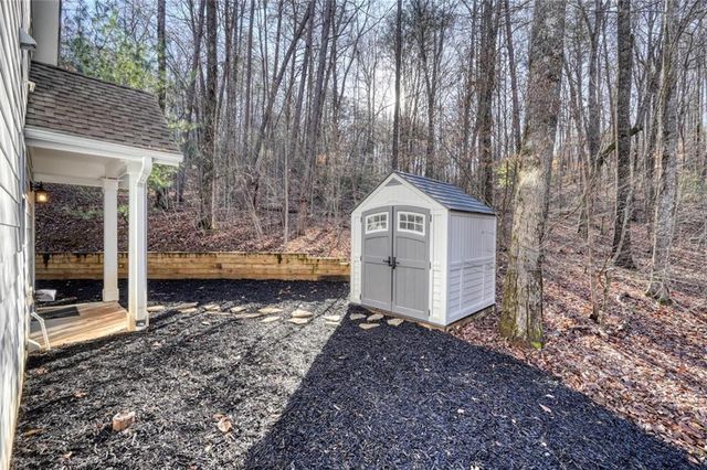 6710 Morgan Drive, Young Harris, GA 30582