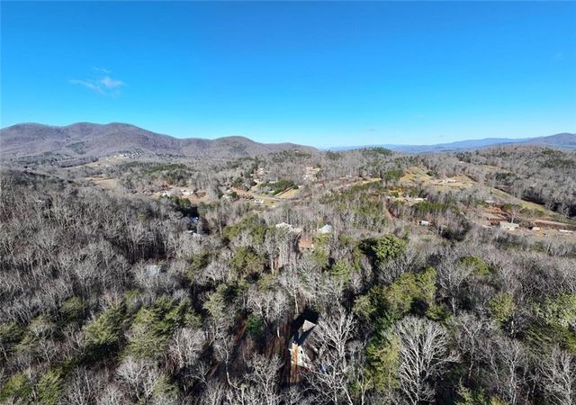 6710 Morgan Drive, Young Harris, GA 30582