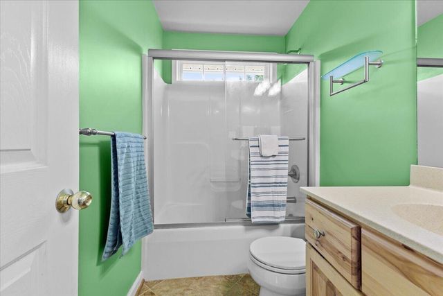 4870 Hickory Ridge CT, Roanoke, VA 24018