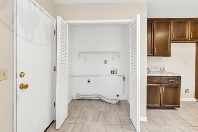 8200 Northam Dr, Antelope, CA 95843