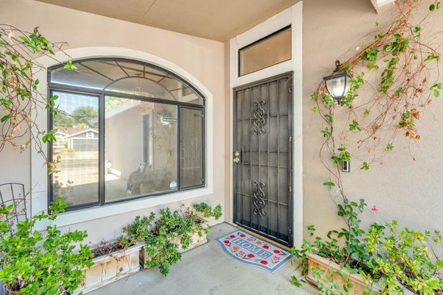 8200 Northam Dr, Antelope, CA 95843