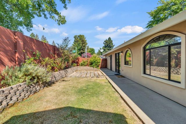 8200 Northam Dr, Antelope, CA 95843