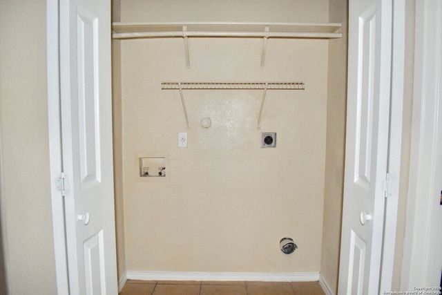 1758 amanda, San Antonio, TX 78210