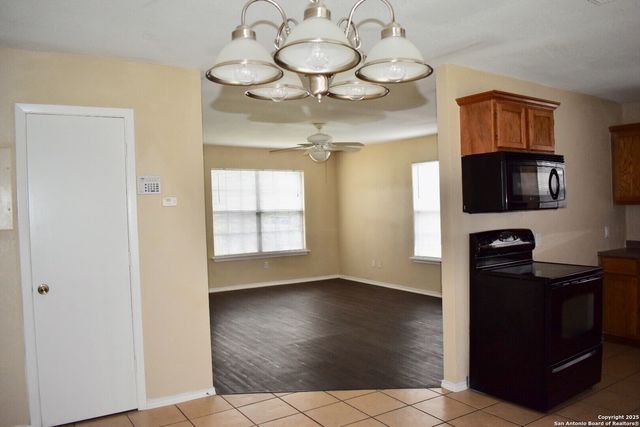 1758 amanda, San Antonio, TX 78210