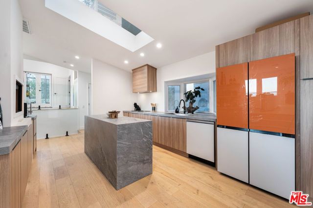 3541 Multiview Drive, Los Angeles, CA 90068