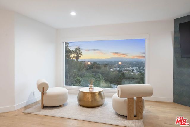 3541 Multiview Drive, Los Angeles, CA 90068