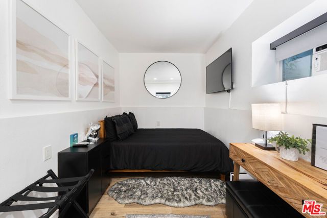 3541 Multiview Drive, Los Angeles, CA 90068