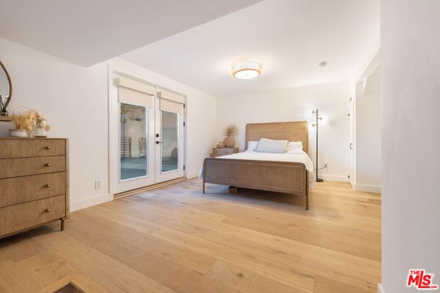 3541 Multiview Drive, Los Angeles, CA 90068