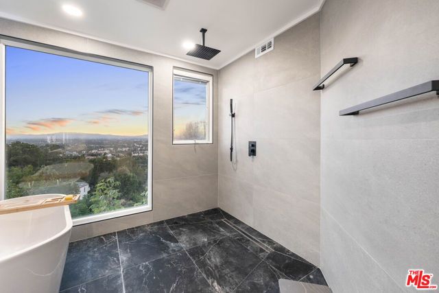 3541 Multiview Drive, Los Angeles, CA 90068