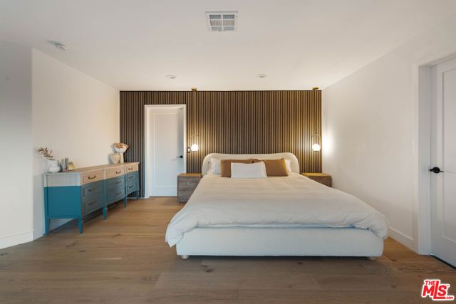 3541 Multiview Drive, Los Angeles, CA 90068