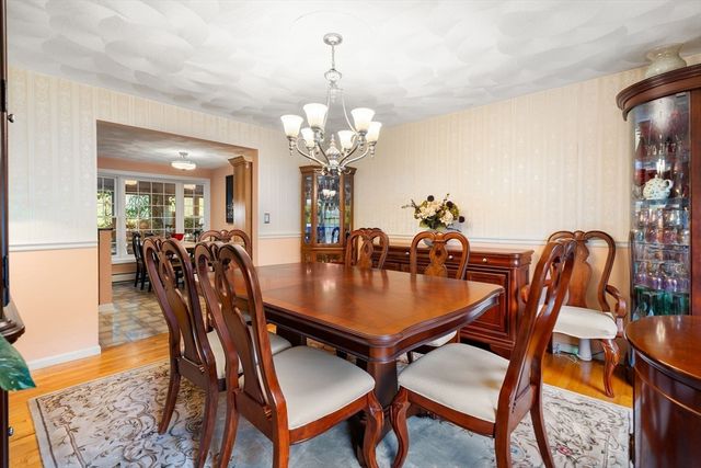 18 W Parish Ridge Rd, Haverhill, MA 01832