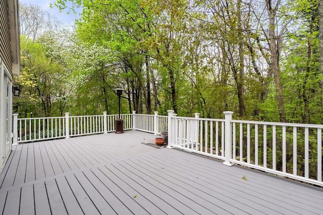 18 W Parish Ridge Rd, Haverhill, MA 01832