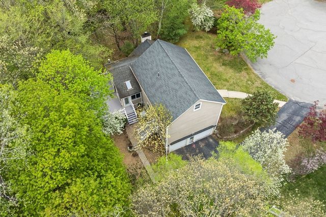 18 W Parish Ridge Rd, Haverhill, MA 01832