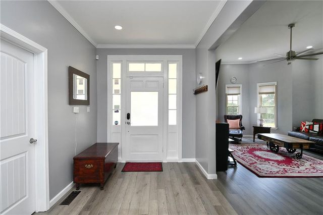 136 Harbert Park Circle, Westminster, SC 29693