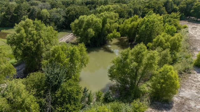 1065 Bluff Springs Road, Ferris, TX 75125