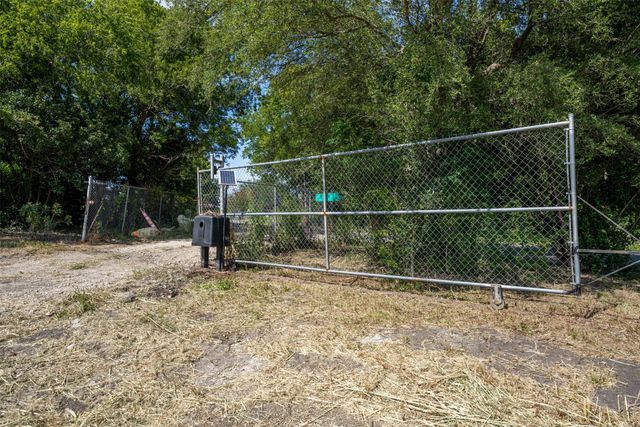 1065 Bluff Springs Road, Ferris, TX 75125