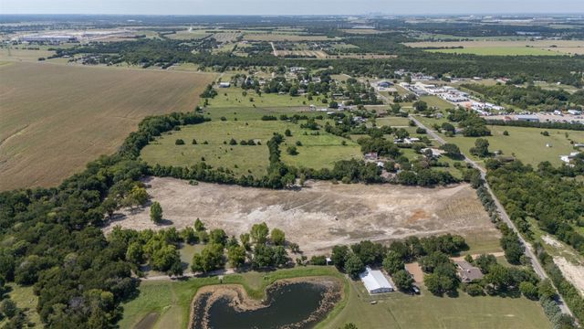 1065 Bluff Springs Road, Ferris, TX 75125