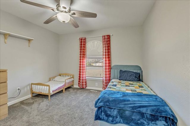 11216 Dover Court, Yukon, OK 73099