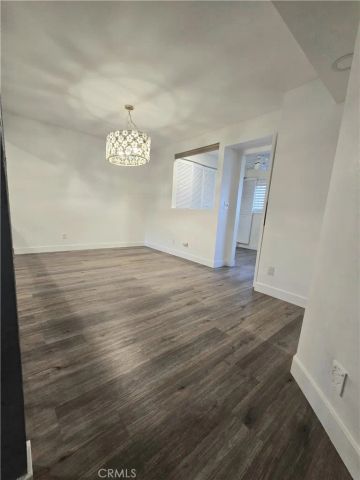 18445 Hatteras 603, Tarzana, CA 91356