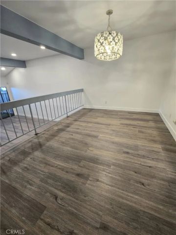 18445 Hatteras 603, Tarzana, CA 91356