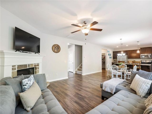 5907 Waterway Place, Flowery Branch, GA 30542