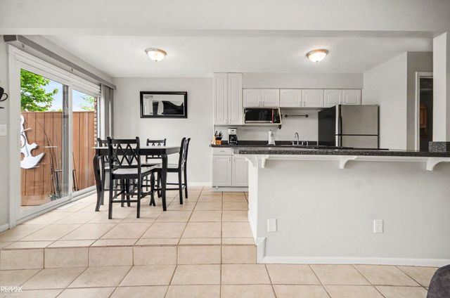 7202 Harbor Drive, Algonac, MI 48001