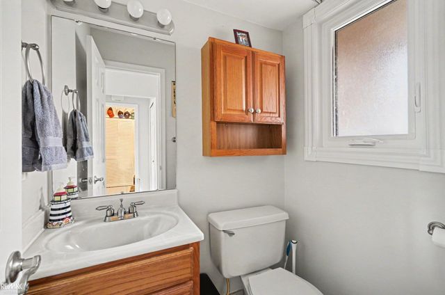 7202 Harbor Drive, Algonac, MI 48001