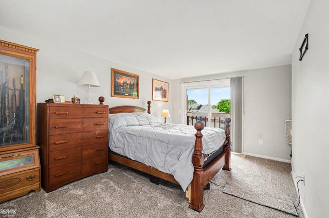 7202 Harbor Drive, Algonac, MI 48001