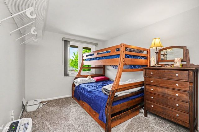 7202 Harbor Drive, Algonac, MI 48001