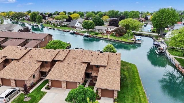 7202 Harbor Drive, Algonac, MI 48001