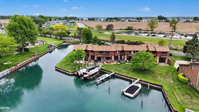 7202 Harbor Drive, Algonac, MI 48001