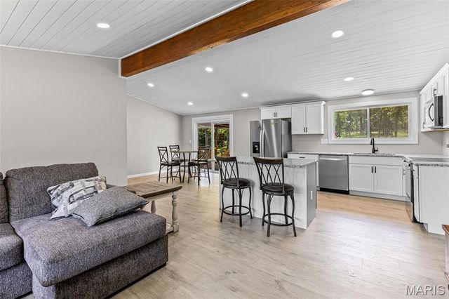8264 Mapavi Drive, Bonne Terre, MO 63628