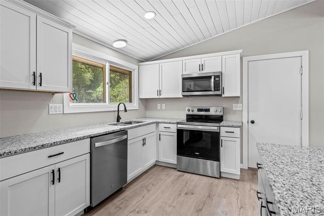 8264 Mapavi Drive, Bonne Terre, MO 63628