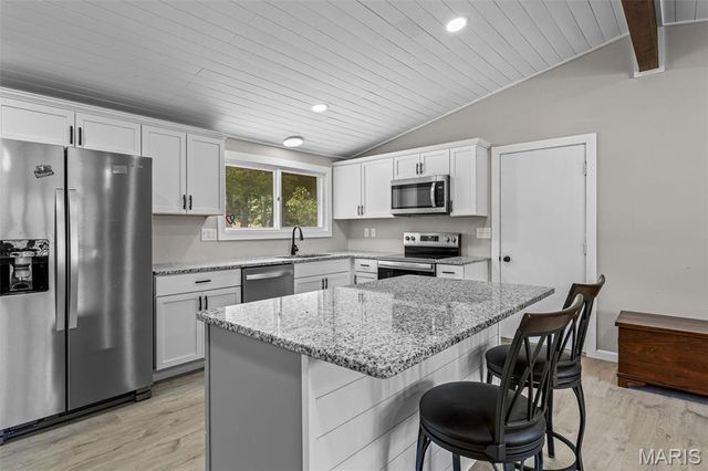 8264 Mapavi Drive, Bonne Terre, MO 63628