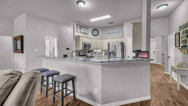 229 Willow Creek Drive, Weatherford, TX 76085