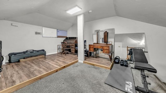 229 Willow Creek Drive, Weatherford, TX 76085