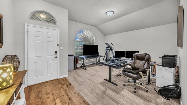 229 Willow Creek Drive, Weatherford, TX 76085