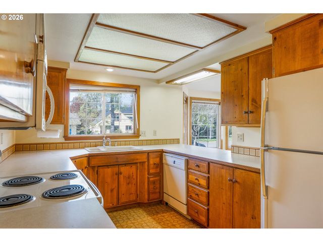 732 E 22ND Ave, Eugene, OR 97405