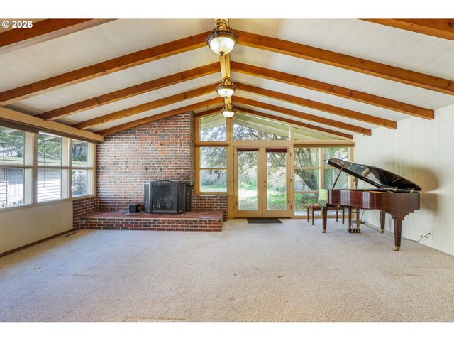 732 E 22ND Ave, Eugene, OR 97405