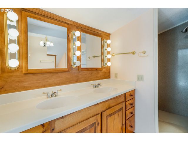 732 E 22ND Ave, Eugene, OR 97405